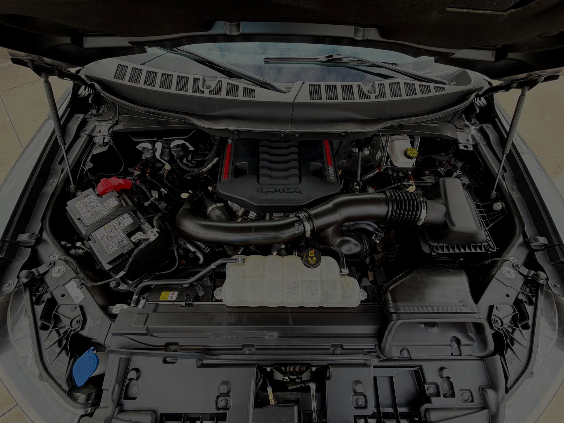 Certified 2025 Ford F150 Raptor AWD/4WD image 25
