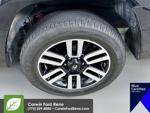 Used 2021 Toyota 4Runner Limited AWD/4WD image 35