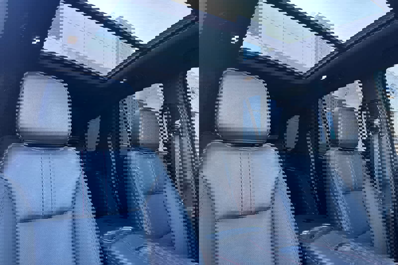 Used 2023 Chevrolet Tahoe RST w/ Luxury Package image 18