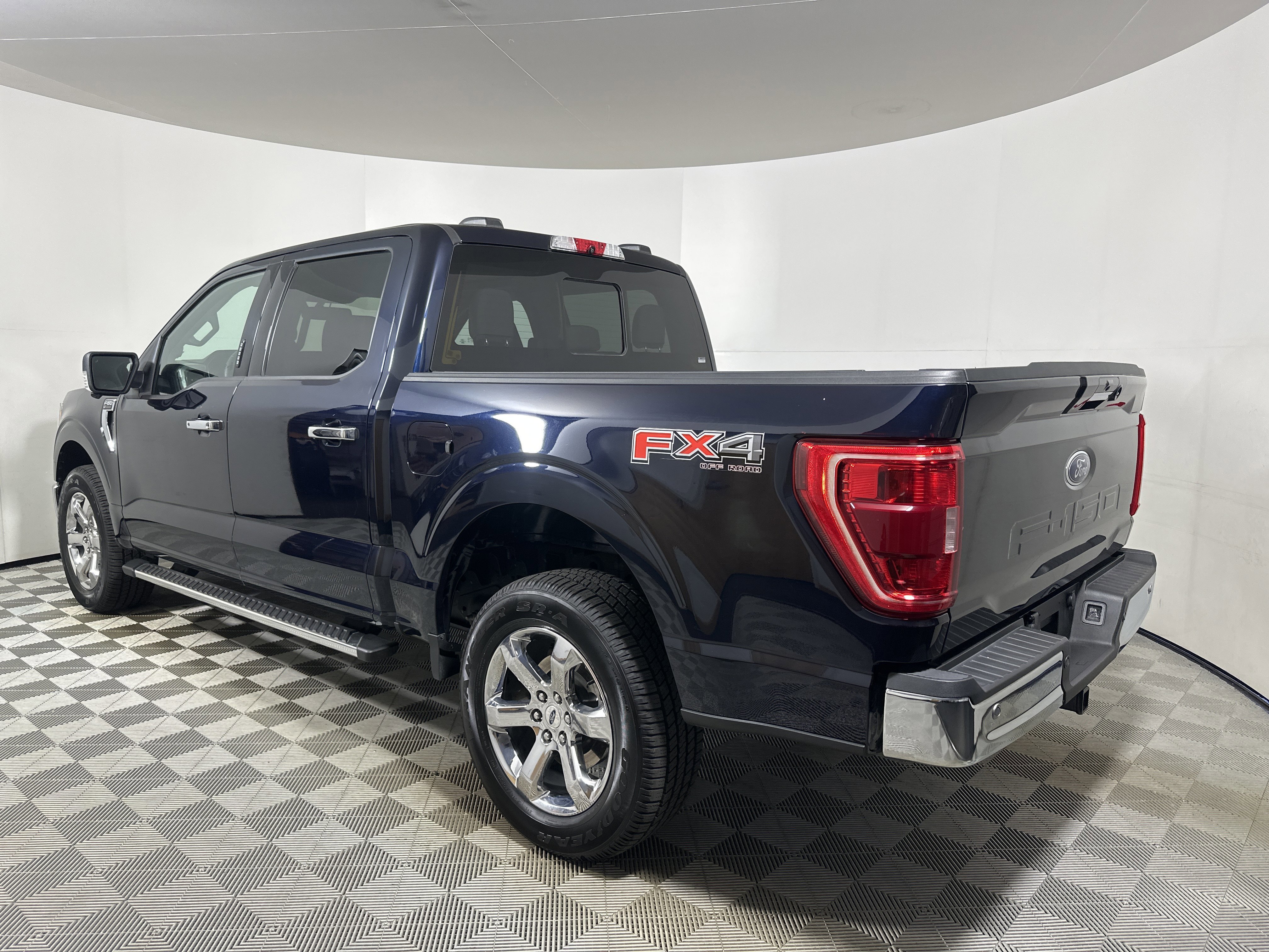 Certified 2022 Ford F150 XLT w/ Equipment Group 302A High image 3