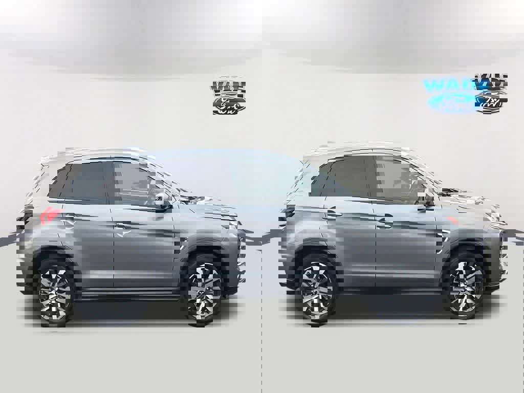 Used 2024 Mitsubishi Outlander Sport SE image 4