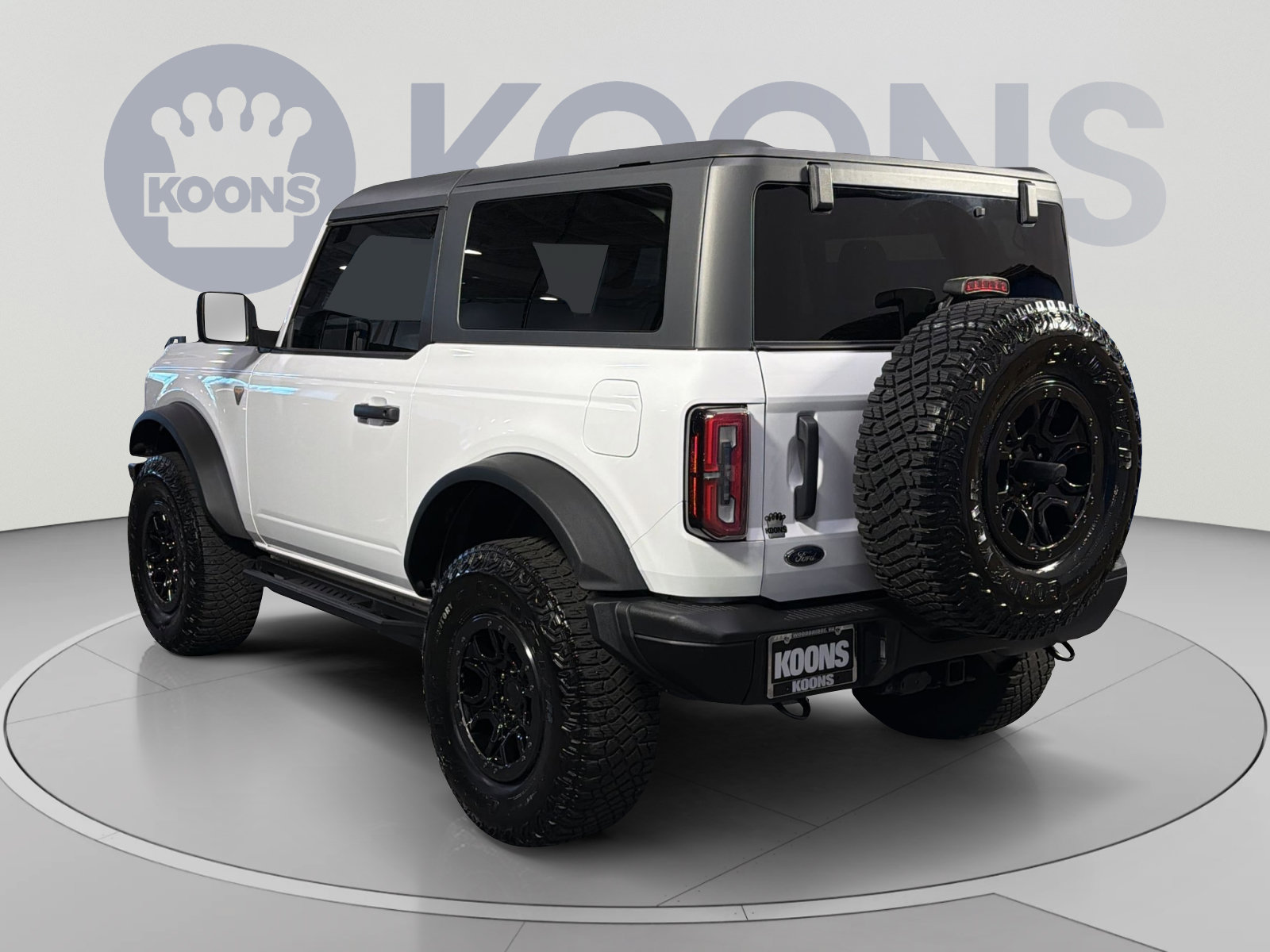 Certified 2023 Ford Bronco Badlands w/ Sasquatch Package AWD/4WD image 4