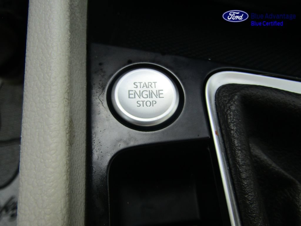 Used 2022 Volkswagen Jetta SE FWD image 33