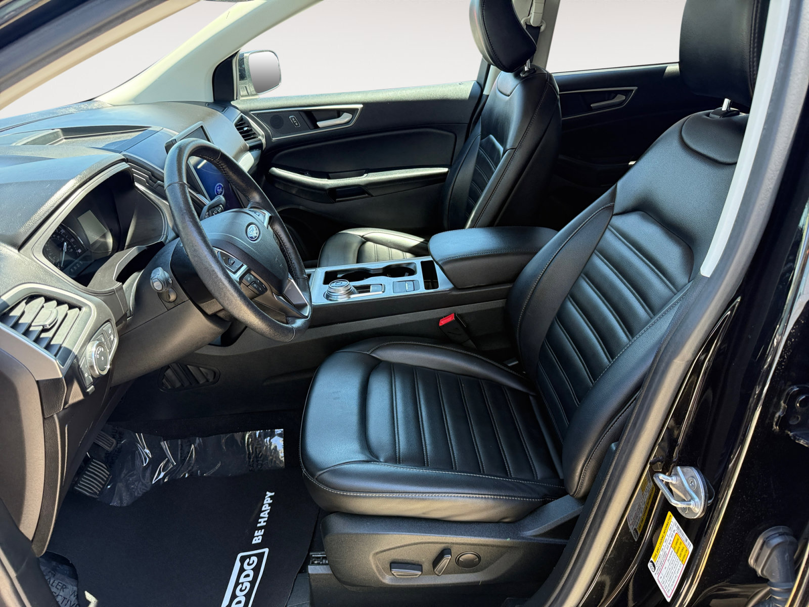 Certified 2022 Ford Edge SEL w/ Convenience Package AWD/4WD image 10