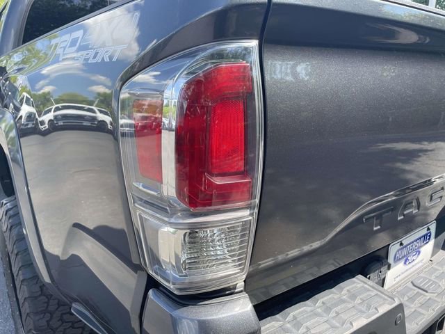 Used 2020 Toyota Tacoma TRD Sport w/ TRD Premium Sport Package AWD/4WD image 34