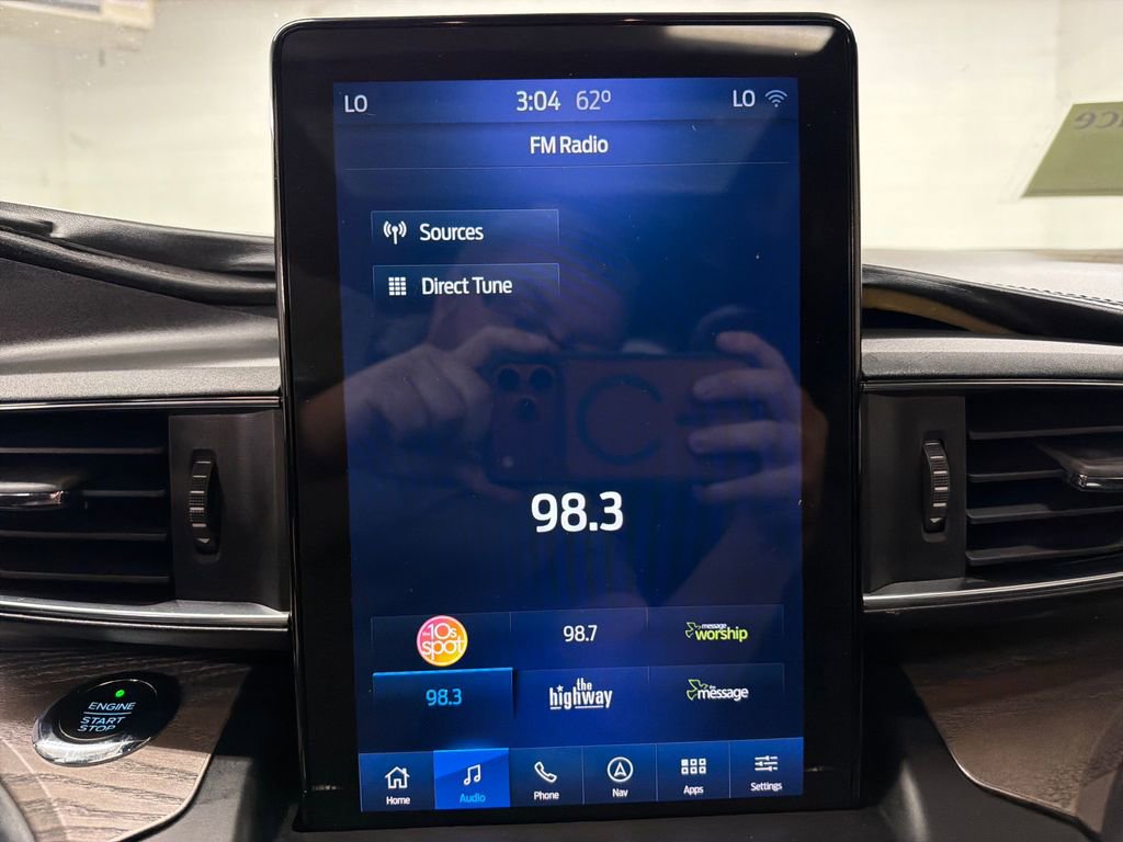 Certified 2020 Ford Explorer Platinum w/ Premium Technology Package AWD/4WD image 26