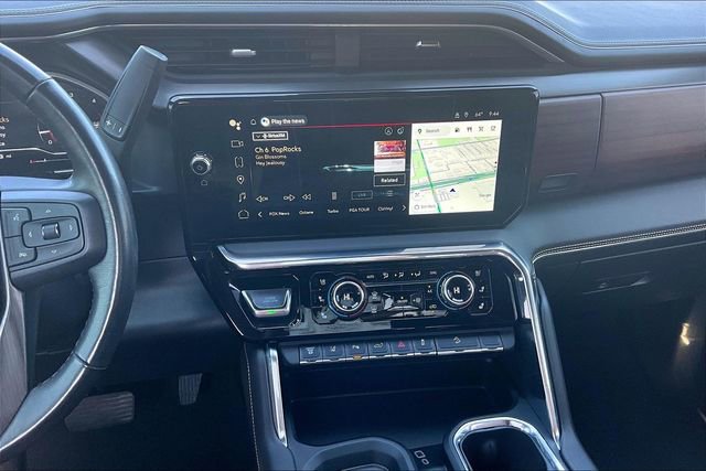 Used 2024 GMC Sierra 2500 Denali Ultimate w/ Snow Plow Prep/Camper Package image 6