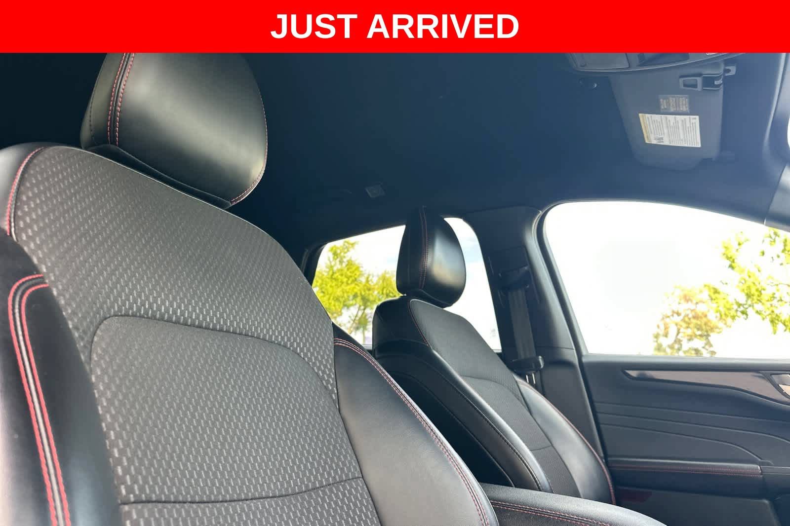 Certified 2024 Ford Escape ST-Line FWD image 18
