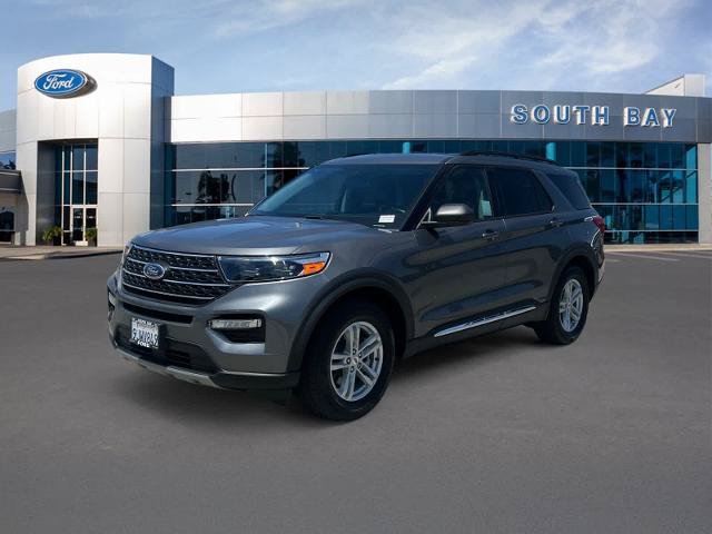 Certified 2023 Ford Explorer XLT w/ Equipment Group 202A RWD image 1