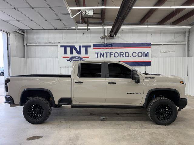 Used 2026 Chevrolet Silverado 2500 ZR2 w/ LPO, Dark Essentials Package AWD/4WD image 1