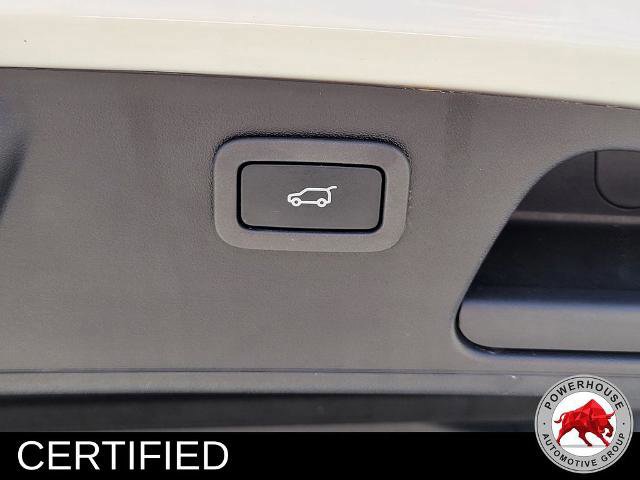 Used 2021 Jaguar E-PACE SE image 14