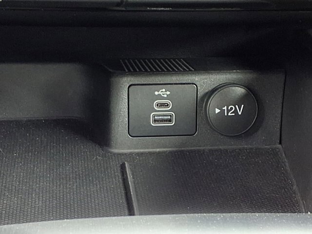 Certified 2024 Ford Escape ST-Line w/ Tech Pack #1 AWD/4WD image 13