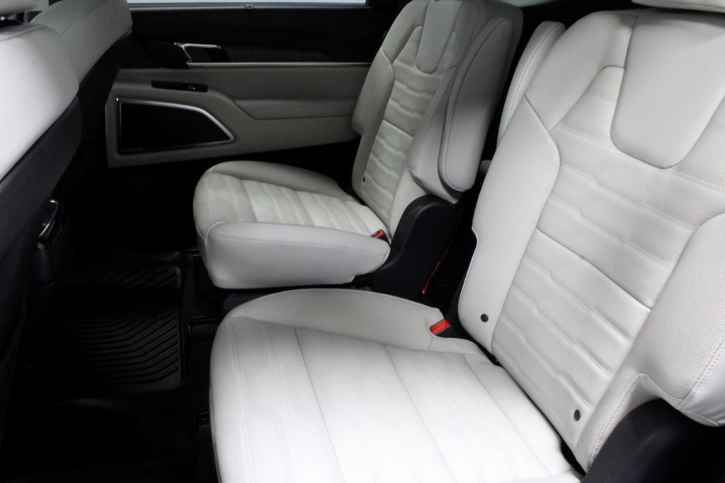 Used 2024 Kia Telluride SX Prestige AWD/4WD image 23