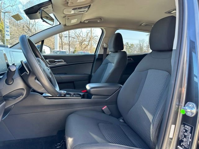 Used 2023 Kia Sportage LX image 41