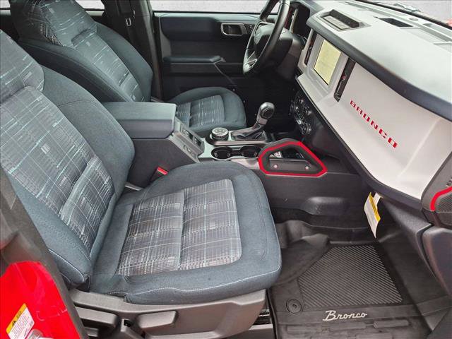 Certified 2023 Ford Bronco Heritage Edition AWD/4WD image 21