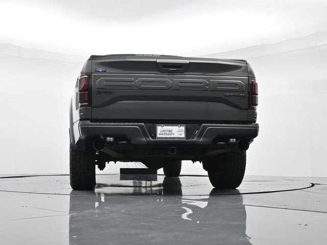 Certified 2018 Ford F150 Raptor w/ Equipment Group 802A Luxury image 36