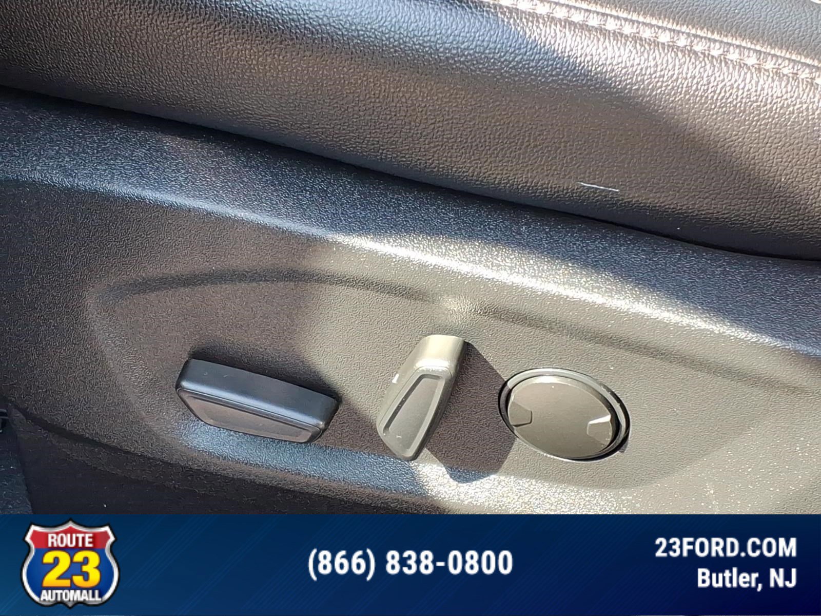 Certified 2023 Ford Edge Titanium w/ Equipment Group 301A AWD/4WD image 24