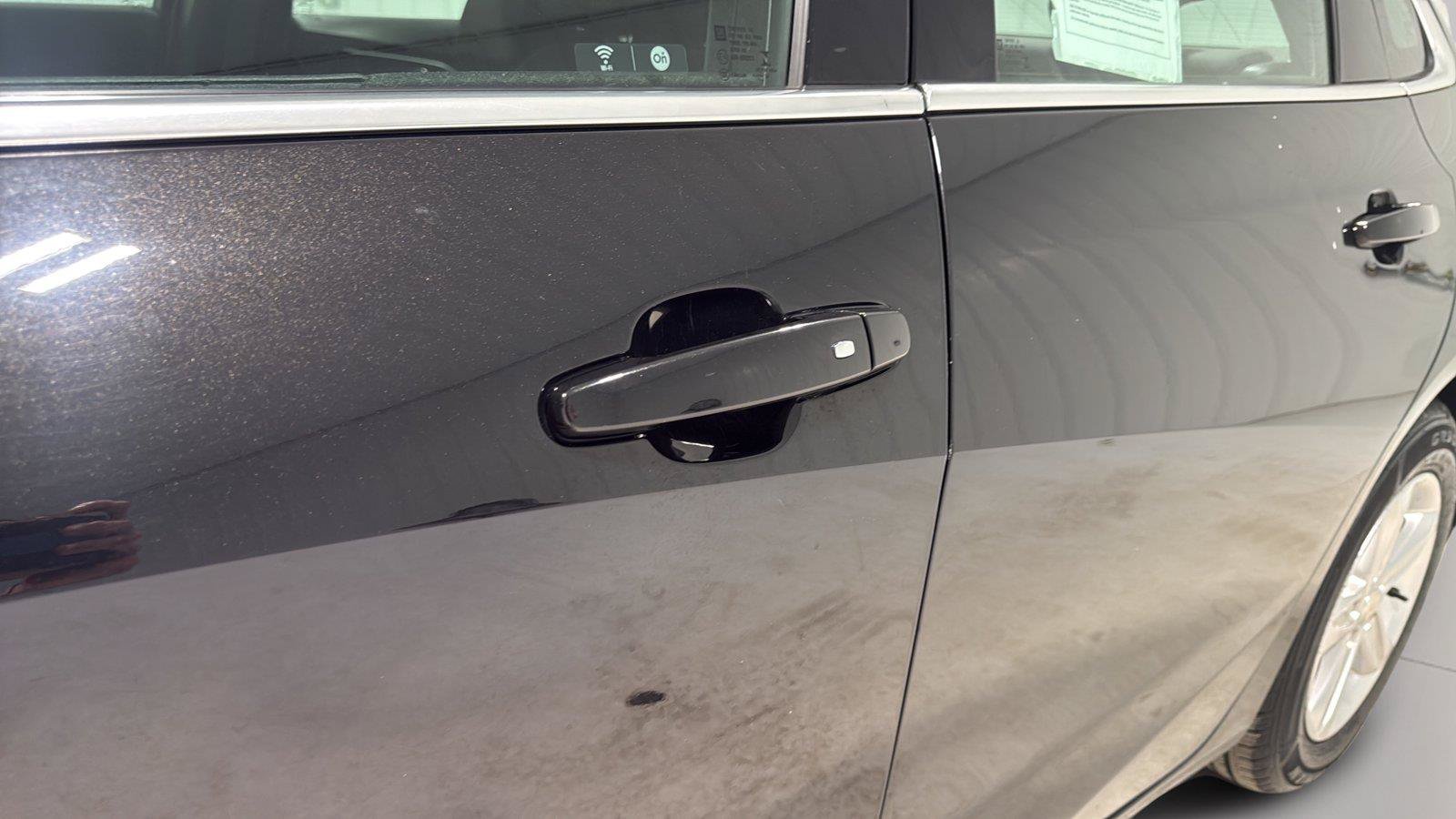 Used 2024 Chevrolet Malibu LT FWD image 23