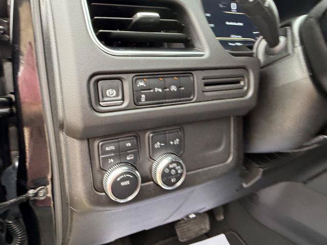 Used 2024 GMC Yukon SLT AWD/4WD image 15