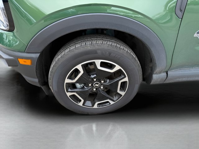 Certified 2024 Ford Bronco Sport Outer Banks w/ Tech Package AWD/4WD image 27