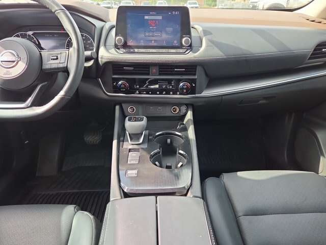 Used 2023 Nissan Rogue SV w/ SV Premium B Package FWD image 22
