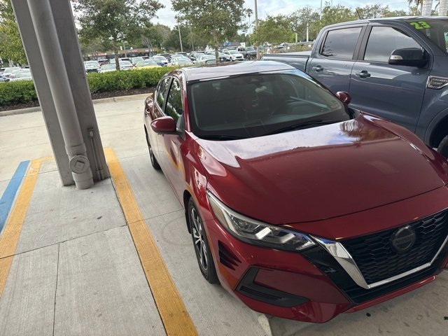 Used 2021 Nissan Sentra SV image 2