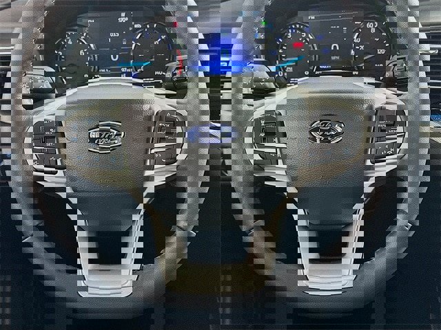 Certified 2022 Ford Explorer XLT w/ Equipment Group 202A image 15