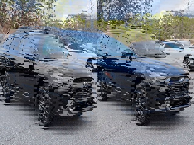 Used 2023 Subaru Outback Onyx Edition image 2