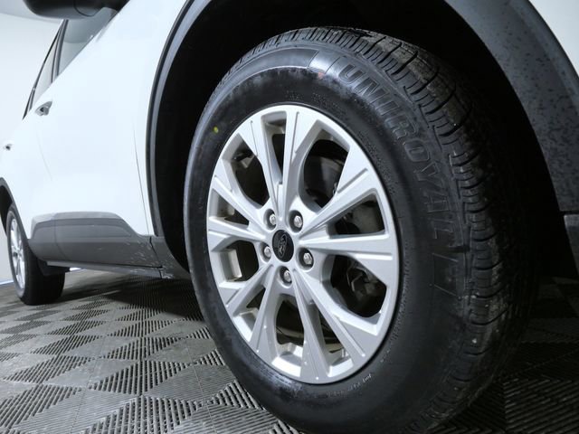 Certified 2023 Ford Escape Active AWD/4WD image 7