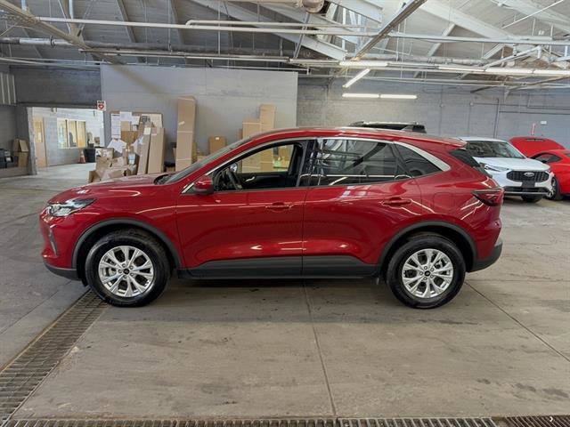 Certified 2023 Ford Escape Active w/ Tech Pack #2 image 2