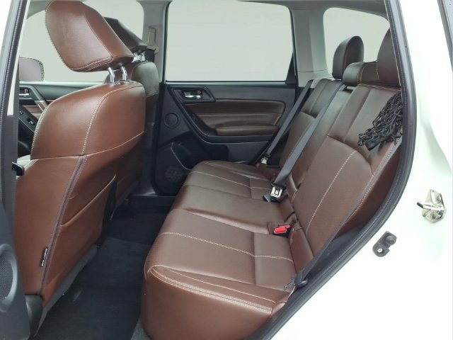 Used 2018 Subaru Forester 2.5i Touring w/ Popular Package #2 AWD/4WD image 12
