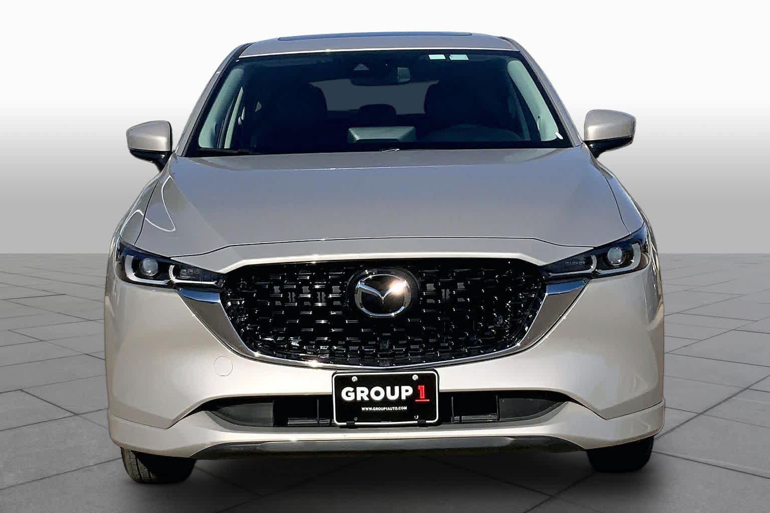 Used 2025 MAZDA CX-5 AWD 2.5 S w/ Preferred Package image 4