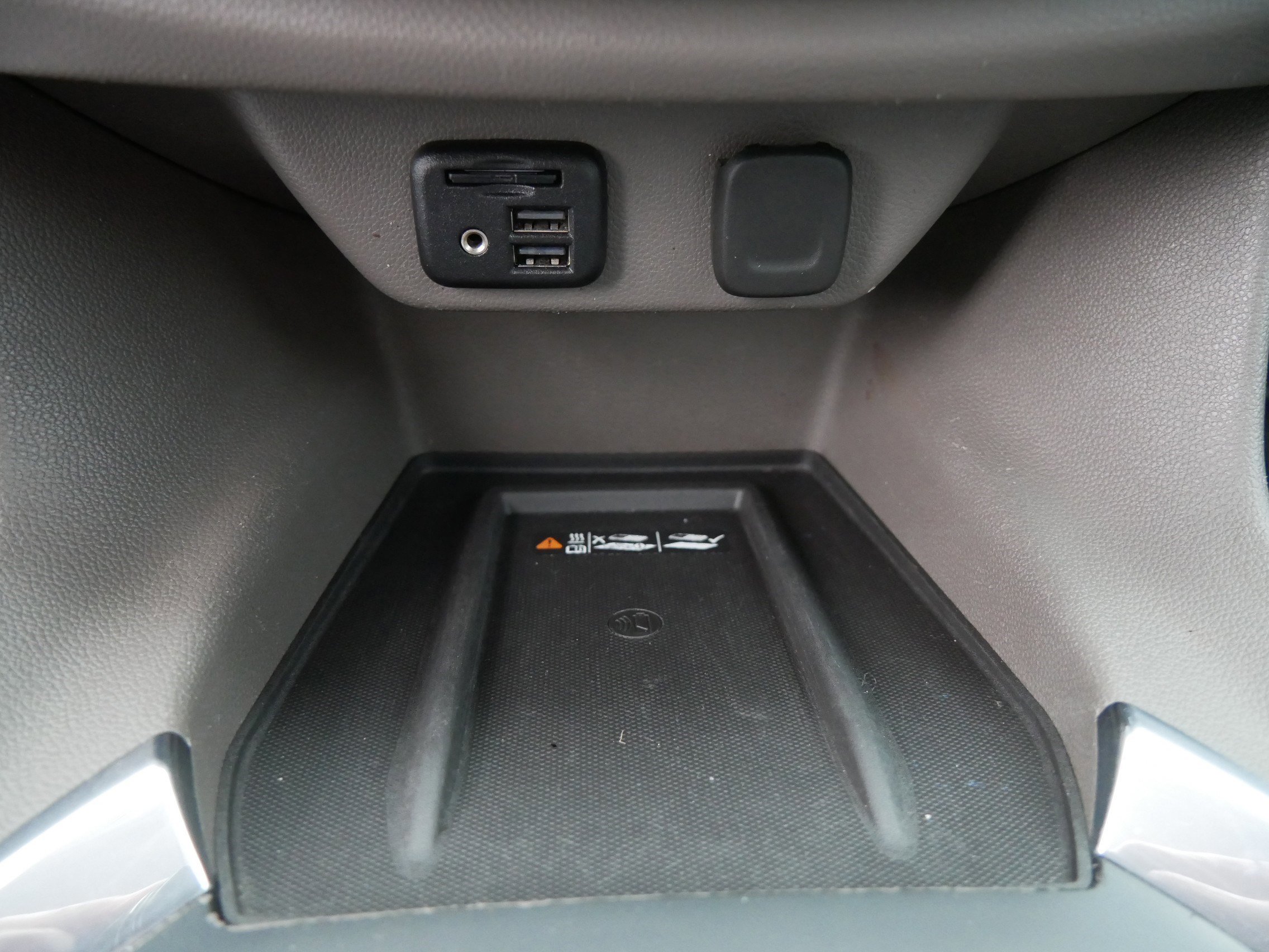 Used 2020 Chevrolet Traverse Premier image 33