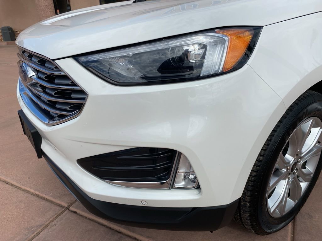 Certified 2023 Ford Edge Titanium AWD/4WD image 3