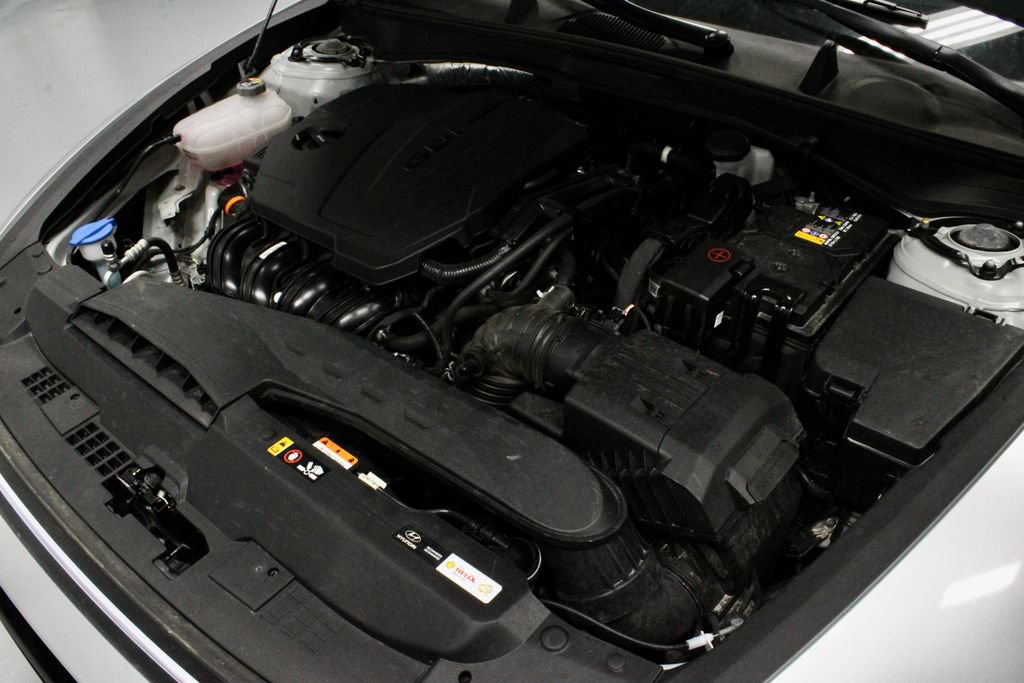 Used 2025 Hyundai Sonata SEL FWD image 17