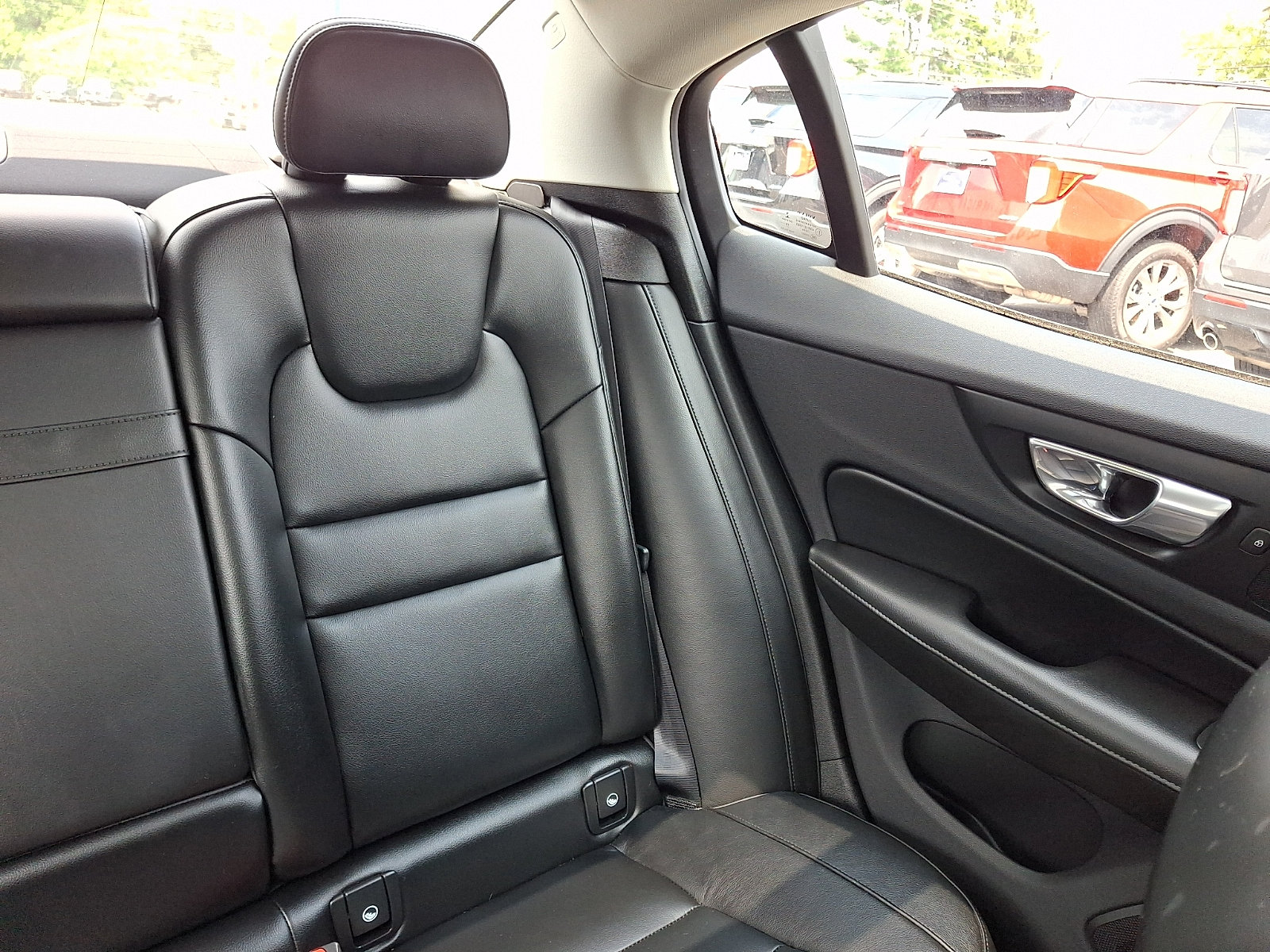 Used 2021 Volvo S60 T6 Momentum AWD/4WD image 20