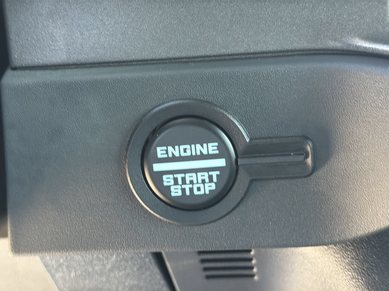 Certified 2025 Ford Bronco Big Bend AWD/4WD image 31