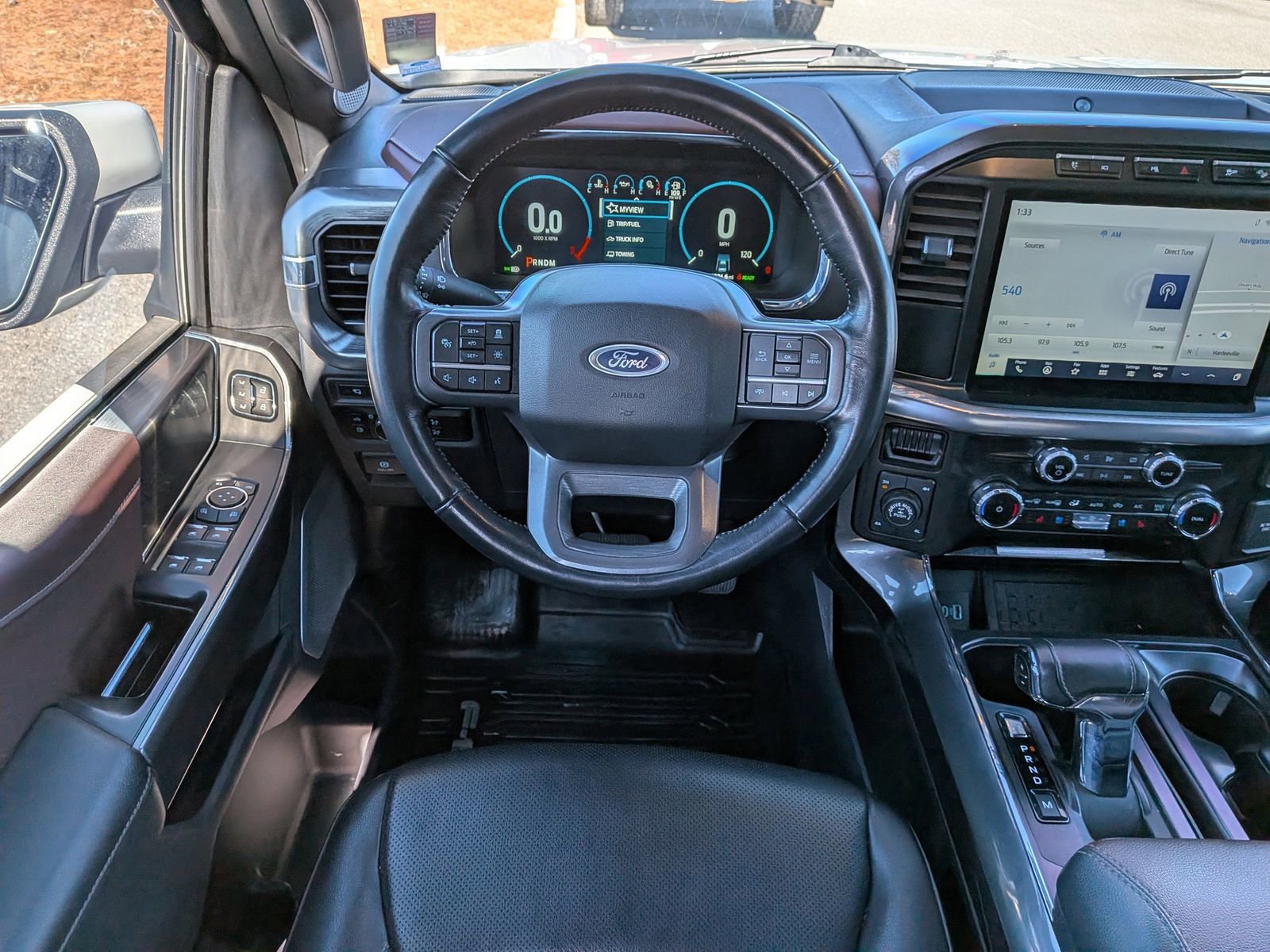 Certified 2023 Ford F150 Lariat w/ Equipment Group 502A High image 17