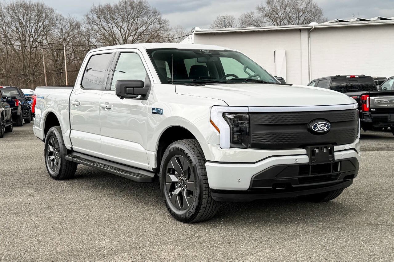 Certified 2024 Ford F150 Lightning Flash AWD/4WD image 1