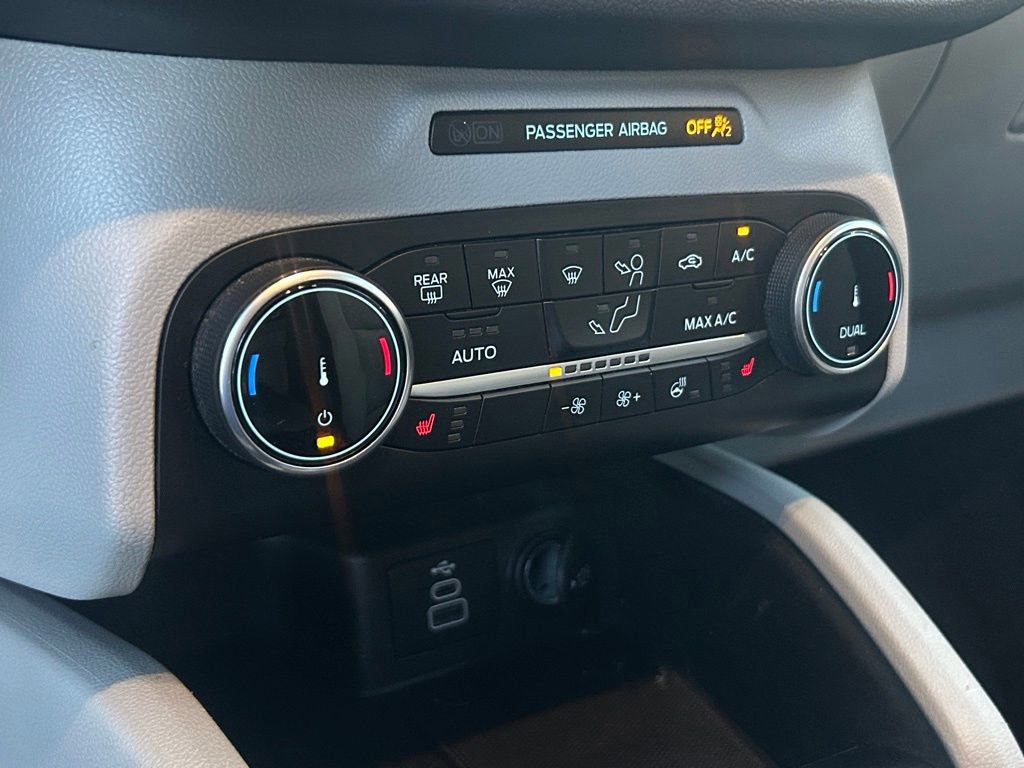Certified 2024 Ford Escape Active w/ Cold Weather Package image 34