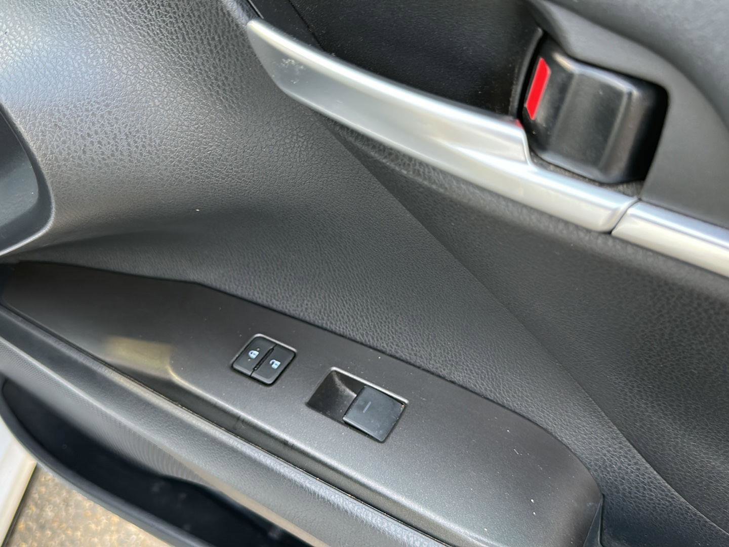 Used 2024 Toyota Camry SE image 44