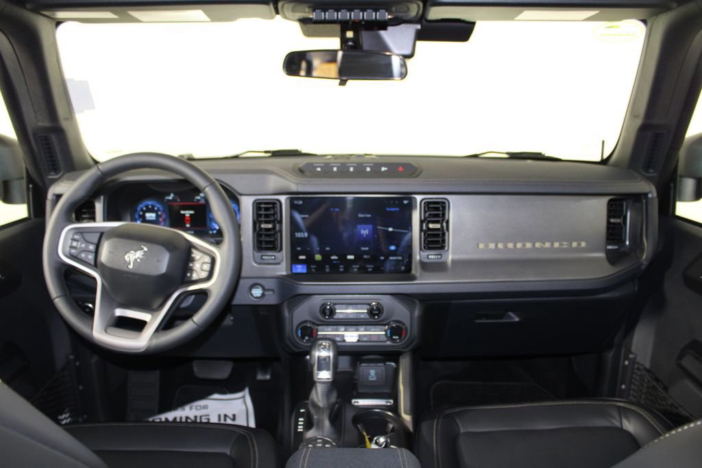 Certified 2025 Ford Bronco Badlands image 13