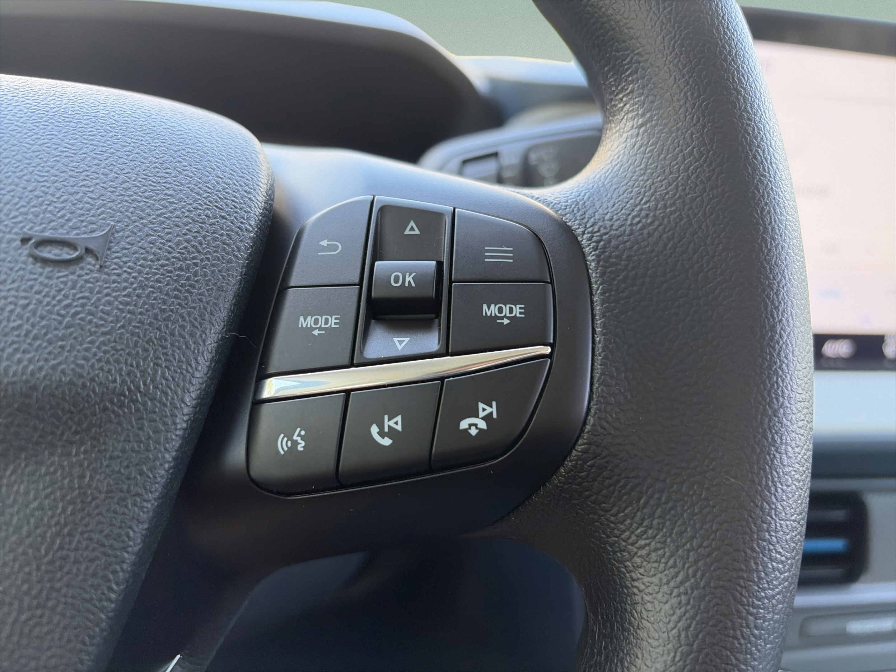 Certified 2026 Ford Maverick XLT AWD/4WD image 26