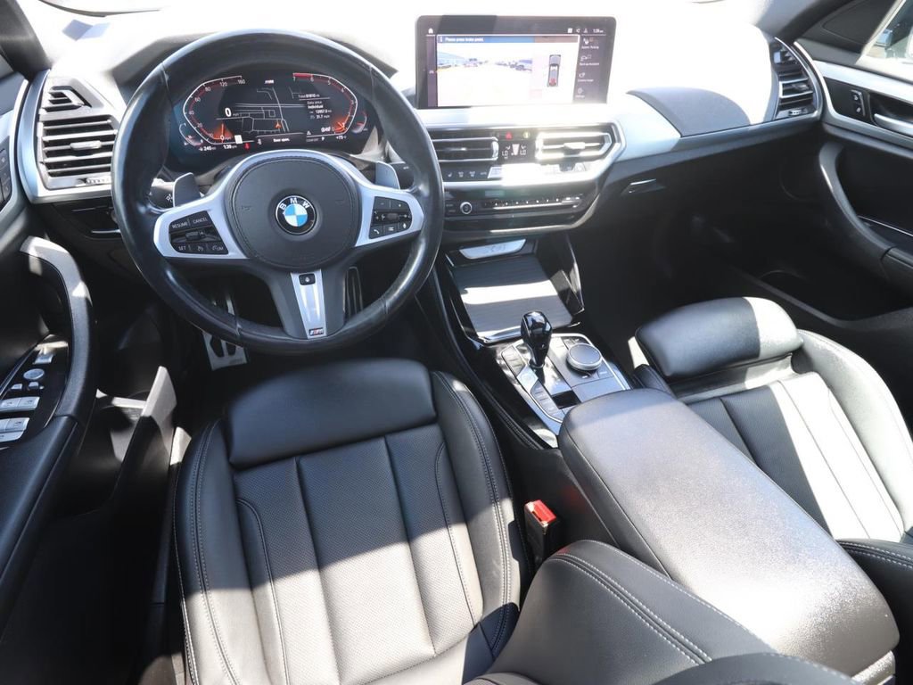 Used 2023 BMW X4 xDrive30i w/ M Sport Package AWD/4WD image 12