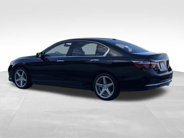 Used 2017 Honda Accord EX-L image 5