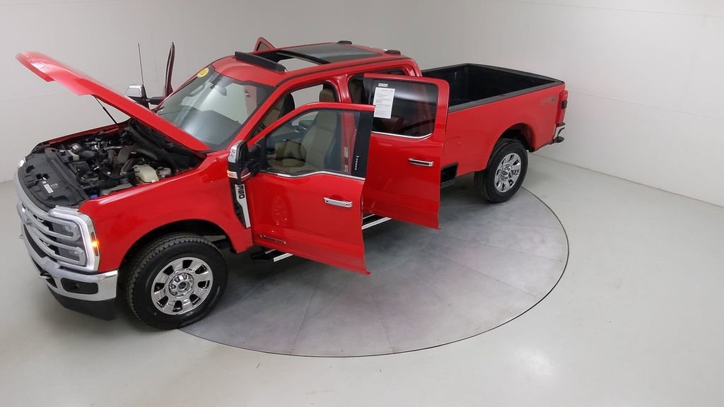 Certified 2024 Ford F350 Lariat w/ Chrome Package AWD/4WD image 59