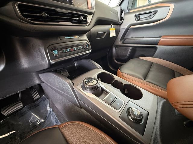 Certified 2025 Ford Bronco Sport Outer Banks w/ Outer Banks Tech Package+ AWD/4WD image 22