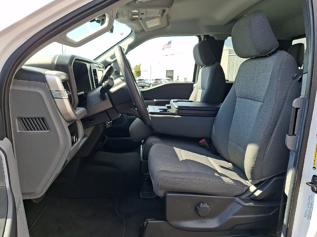 Certified 2025 Ford F250 XL w/ STX Appearance Package AWD/4WD image 15