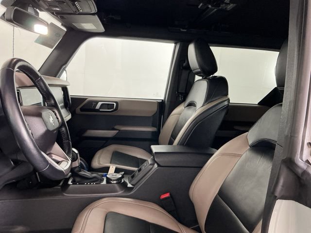 Certified 2023 Ford Bronco Wildtrak AWD/4WD image 16