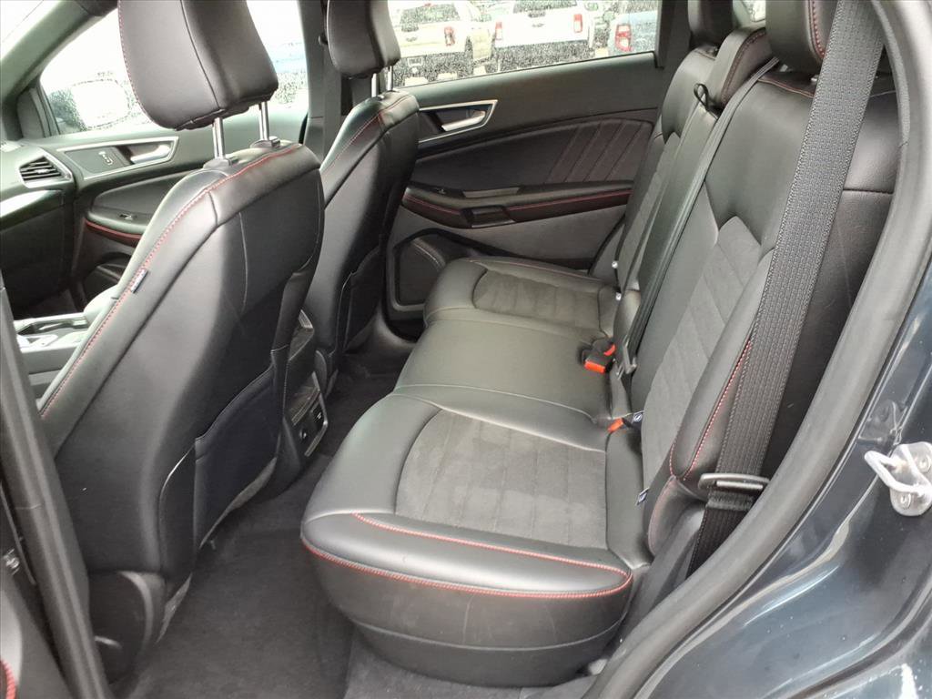 Certified 2024 Ford Edge ST-Line AWD/4WD image 14